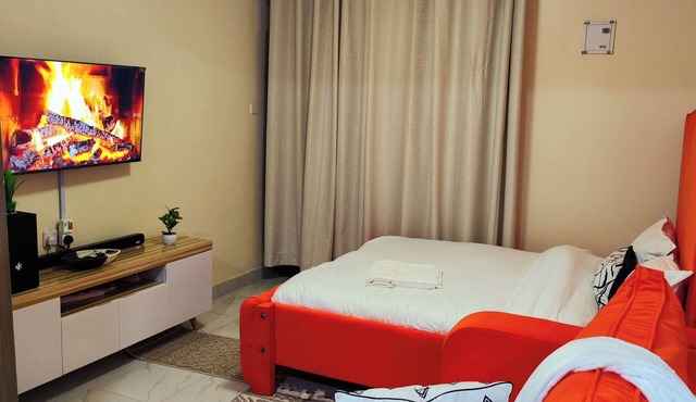 Exquisite Studios/1 Bed/2 Bed ideal for Business Travellers near major hotels