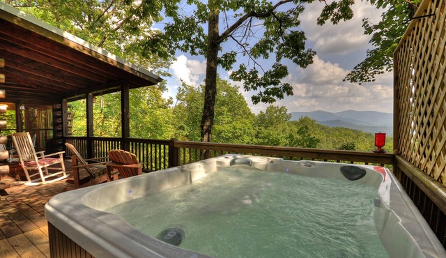 Extraordinary Views-Hot Tub-Pet Friendly-Always Clean-Fireplace-Near Blue Ridge