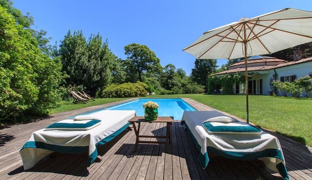 Eye-catching villa with pool in a huge private park! - Villa Monti
