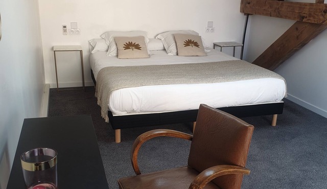 Ezz' Hotel