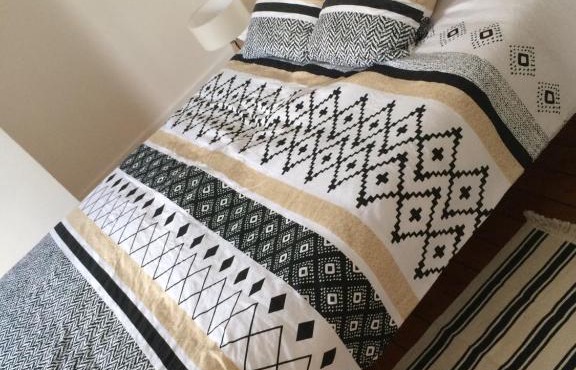 F2 cosy avec Cour