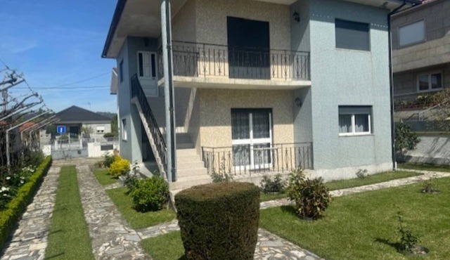 F3 APARTMENT