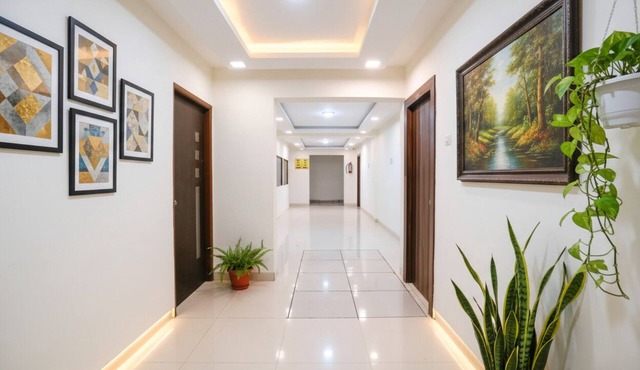 Fabhotel Arsh Executive Inn
