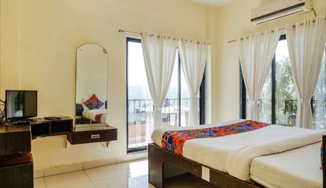 FabHotel Chinar Residency