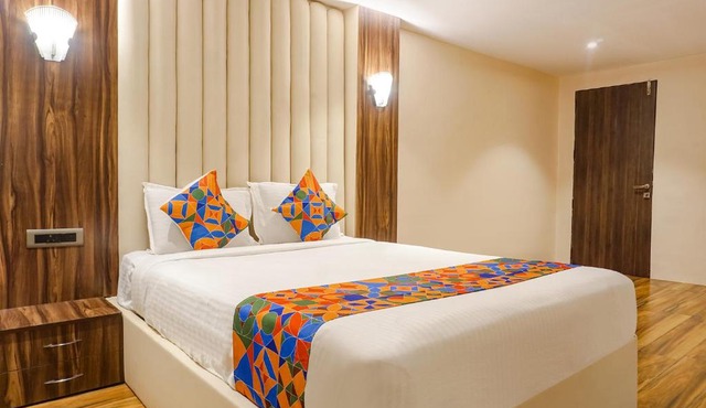 FabHotel Dreams Inn