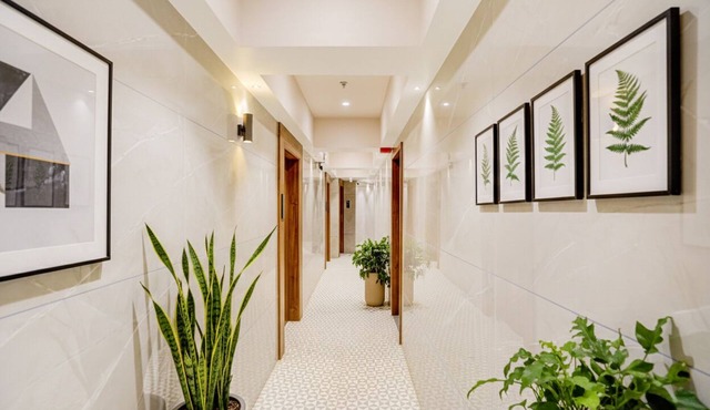 Fabhotel Mood Inn