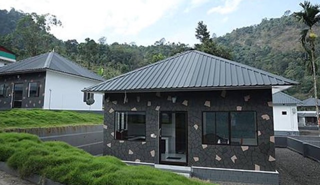 Fabhotel Prime Moon Hill Resorts