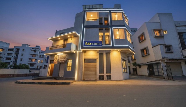 FabHotel SK