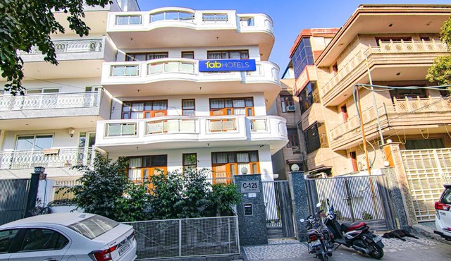 FabHotel SKS Excel Inn