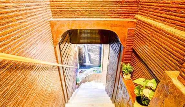 FabHotel Sunrise Suites