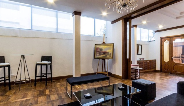 Fabulous First Floor Apartment Dasiri Downtown Residence
