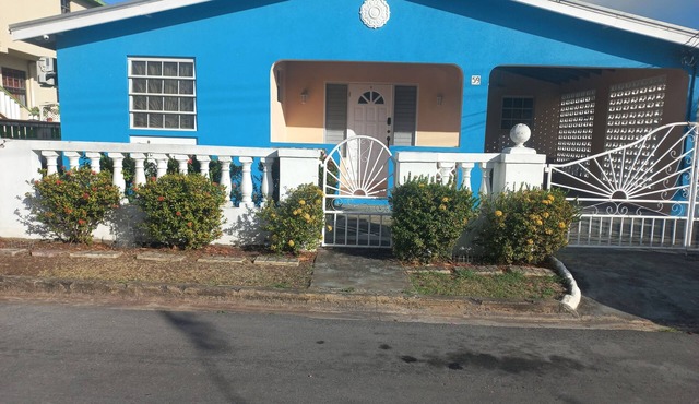 Fabulous 1-bedroom apartment with AC in Saint Michael