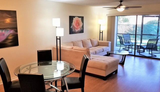 Fabulous, Serene First Floor Condo Oasis in Stuart