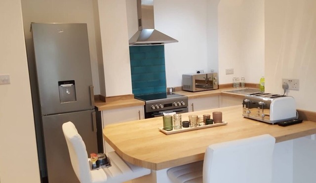 Fabulous Sidmouth apartment with sea peeps