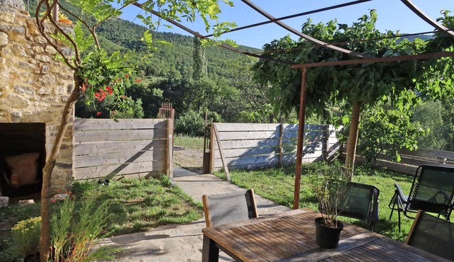 Facing the valley, in Ste Jalle, gîte equipped for 4