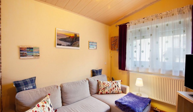 Failte Apartment with Scottish Charm and Wi-Fi