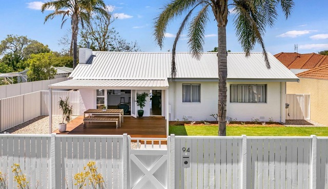 Fairbairn Family Beach Bungalow