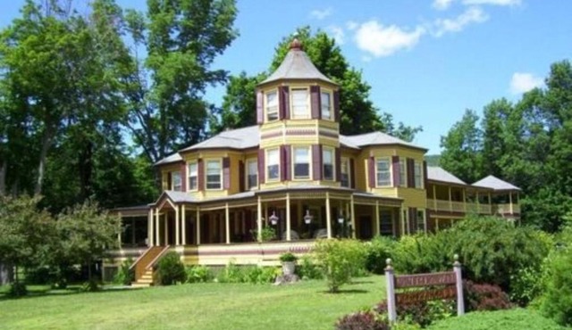 Fairlawn Inn