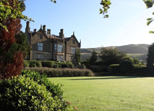 Falcon Manor Hotel