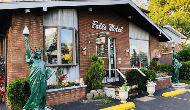 Falls Motel