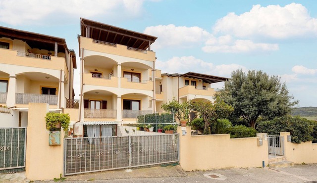 Familiar swimming pool and open, private space