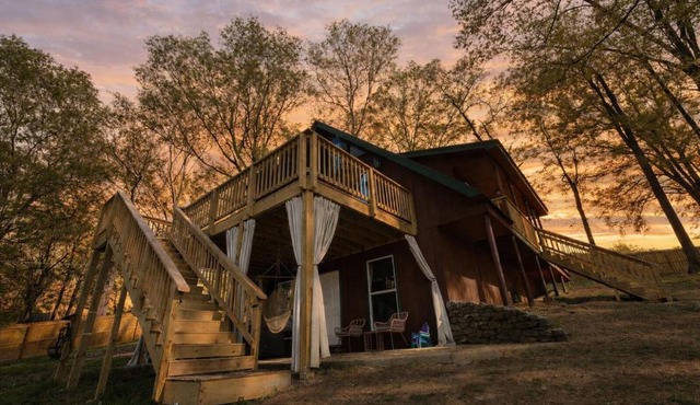 Family A-Frame, HotTub, FirePit, ClimbingWall, EVCharger, & More
