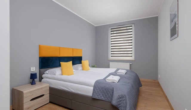 Family Apartment in Czyżyny | Parking and Balcony