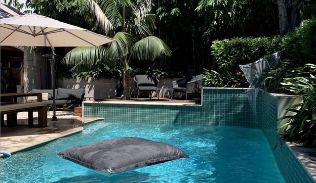 Family Beach House in Manly- less than 5 min walk to Manly.