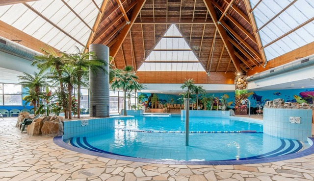 Family Duplex for 4 With Pool