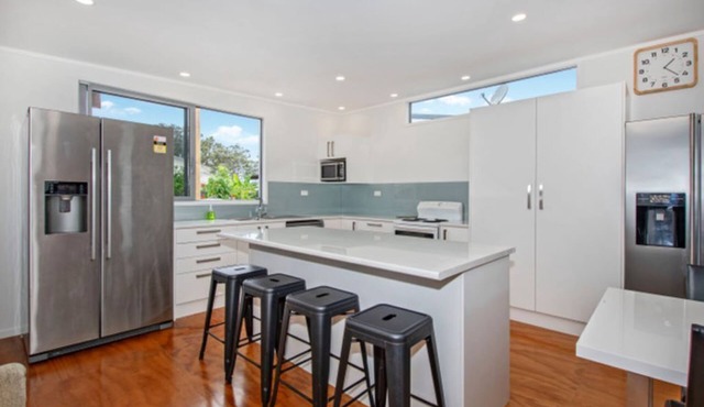 Family Friendly close to the beach