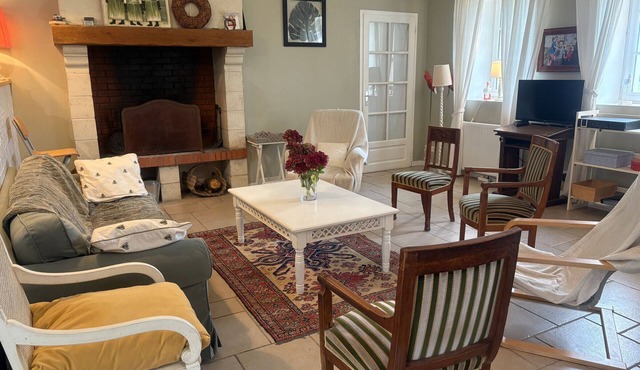 Family-Friendly Gîte with Large Terrace, Playground, and Trampoline in Countryside
