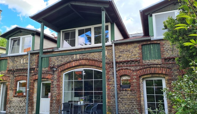 family-friendly, quiet, easily accessible