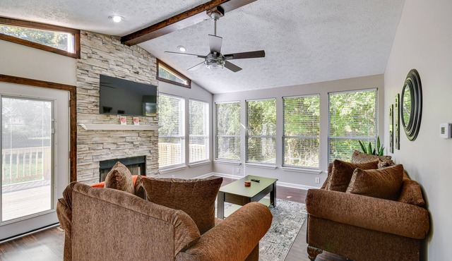 Family-Friendly Tuskegee Home: 3 Mi to University!