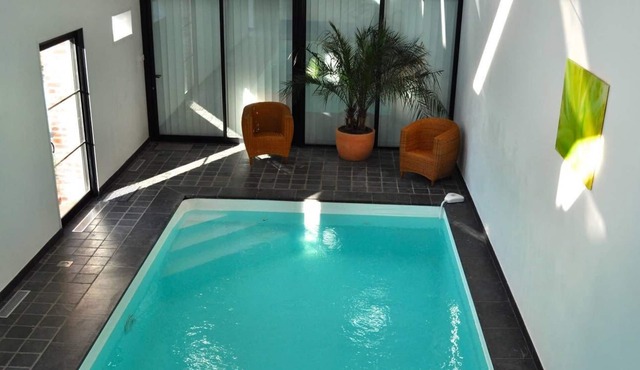 Family gîte with heated indoor pool - La Ferme de l'Hermitage