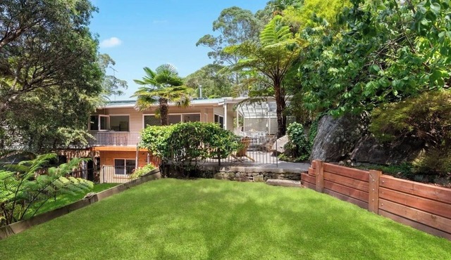 Family haven in Allambie Heights. Relaxed & peaceful cul-de-sac.