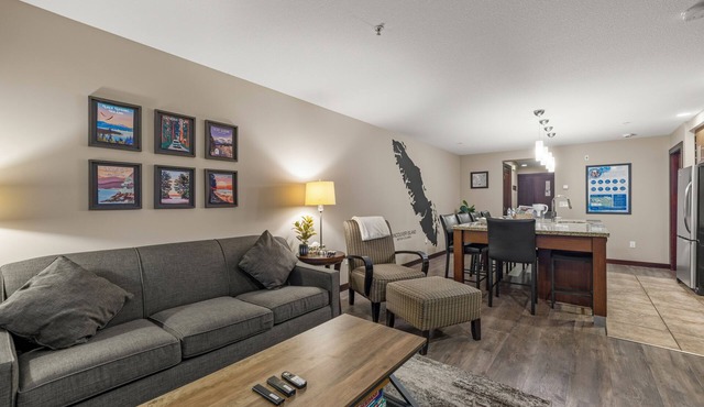 Family Resort Condo Next to Hot Tub! *Stay 3+ Nights for Discounted Rates*