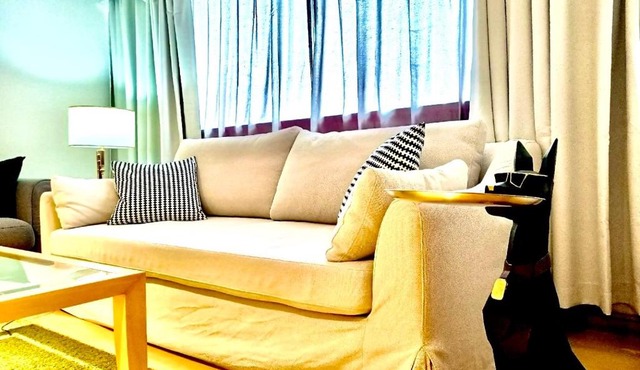 Family suite room next to Metro Taipei station for comfort and convenience, where 5 can relax and create unforgettable moments
