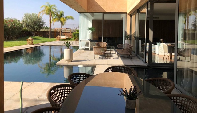 Fancy villa with special view and beautiful swimming pool near to parks ,