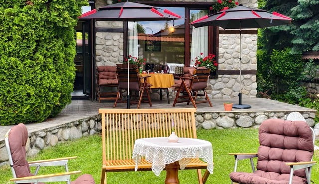 Fantastic 2-Bedroom House in Bansko Sauna, River & Mountain Views