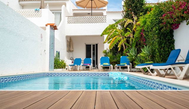 Fantastic 3-bedroom Villa with Air Con, Own Pool - 50 steps to sandy Luz Beach!