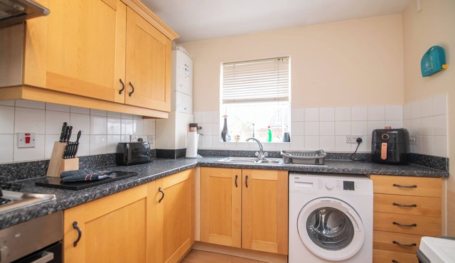 Fantastic 4 bed house with 3 bathrooms in pleasant location