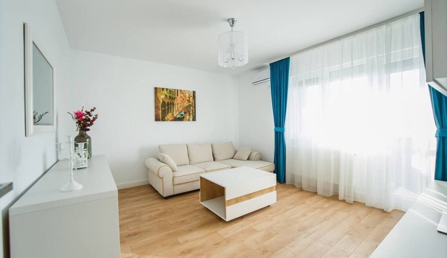Fantastic Apartment at Prima Residence