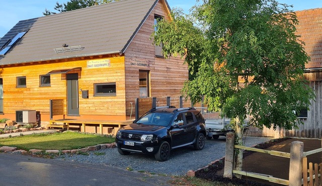 Fantastic chalet with outdoor WHIRLPOOL. NEW since 2024: outdoor SAUNA!