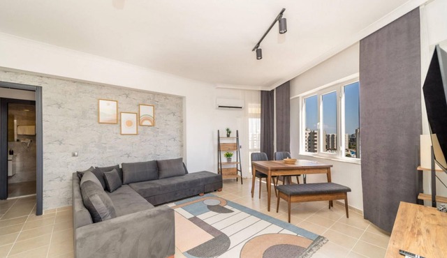 Fantastic Flat with Balcony and View in Aksu