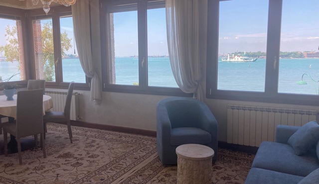 Fantastic Lagoon view Apartment in Venice Lido