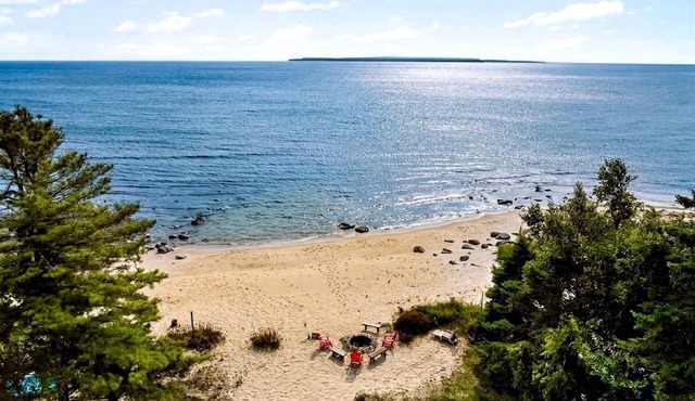 Fantastic Lakefront Beach House with Stunning Views in St. Ignace, Michigan
