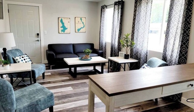 Fantastic Location-Roof Top Patio (shared) and King Bed This suite is on the 2nd level and requires guest to use stairs.