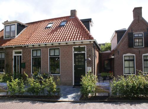 Fantastic luxury vacation home and next to the Wadden Sea