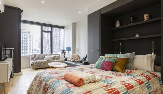 Fantastic Melbourne CBD Apartment