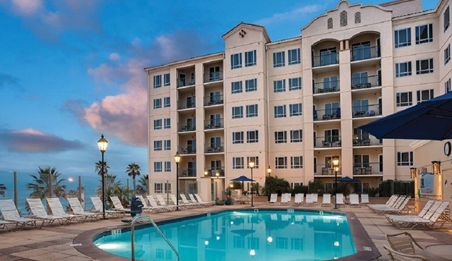 Fantastic Ocean views at a great price. 2 BR 2 Bath Deluxe just steps from pier